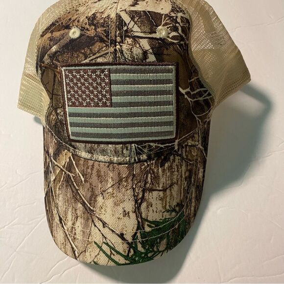 US Flag Trucker Hat mesh Brown Camouflage Infinity Snap Back Cap realtree - Picture 2 of 5
